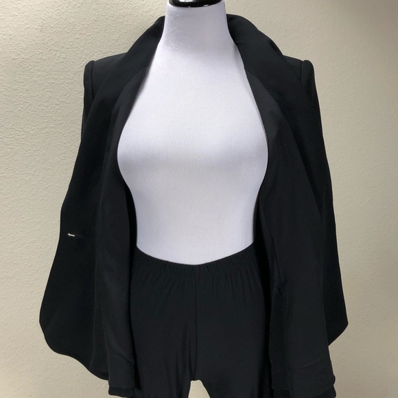 Armani Collezioni Black Peplum 3/4 Sleeve Jacket - Picture 5 of 7